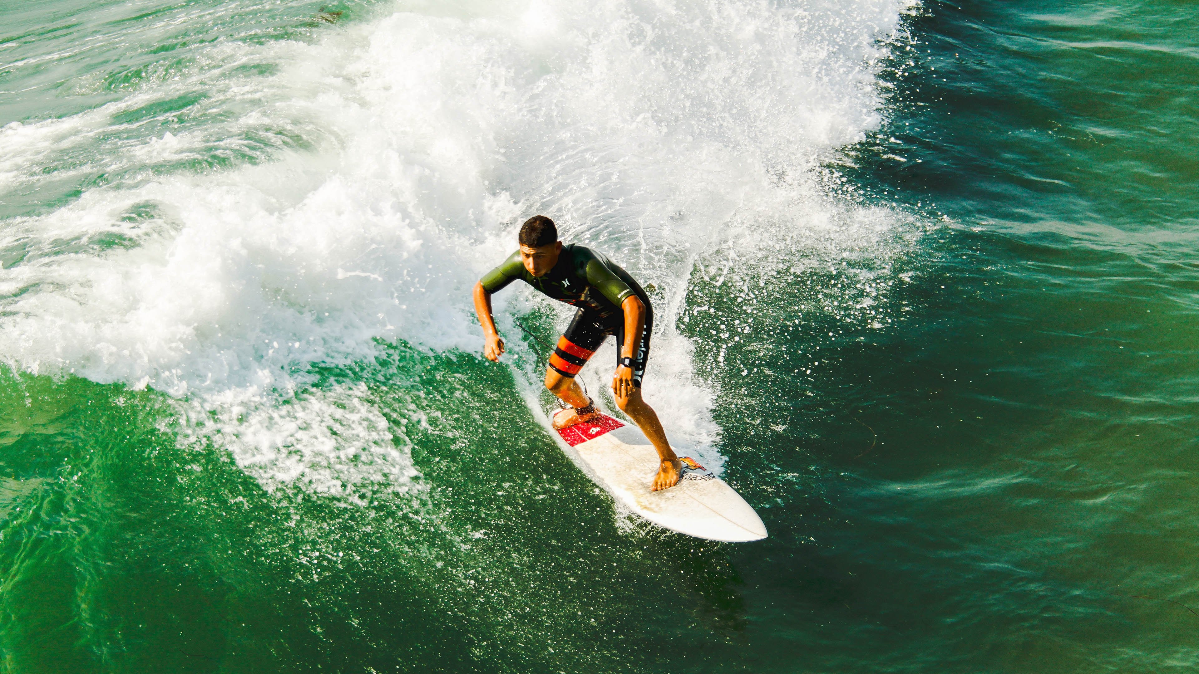 快船狂胜山西队,布克打出生涯之夜,当NBA巨星在东方赛场绽放