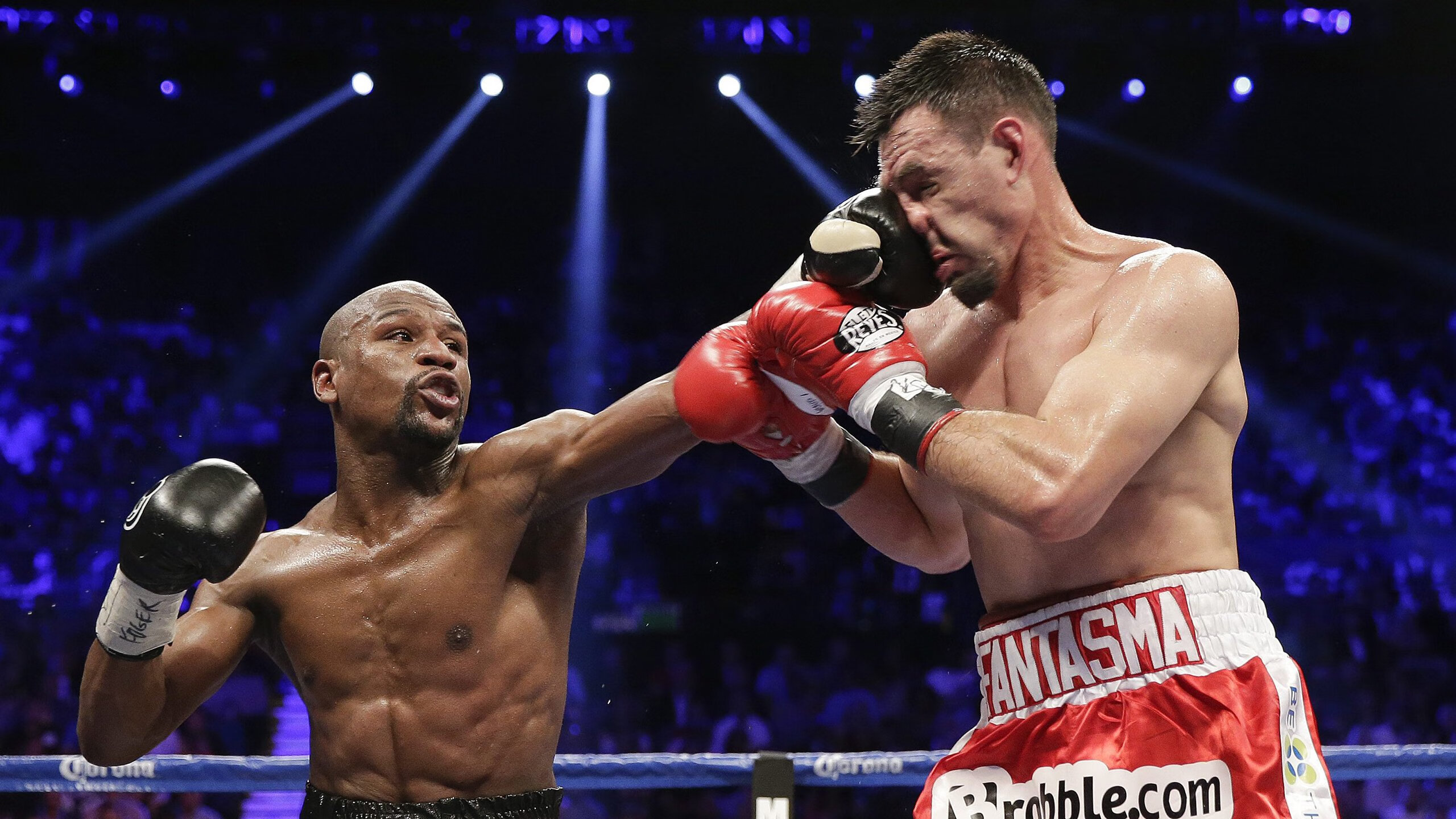 青春风暴席卷北岸花园,杰伦·格林爆发,绿军险胜雄鹿的战术启示