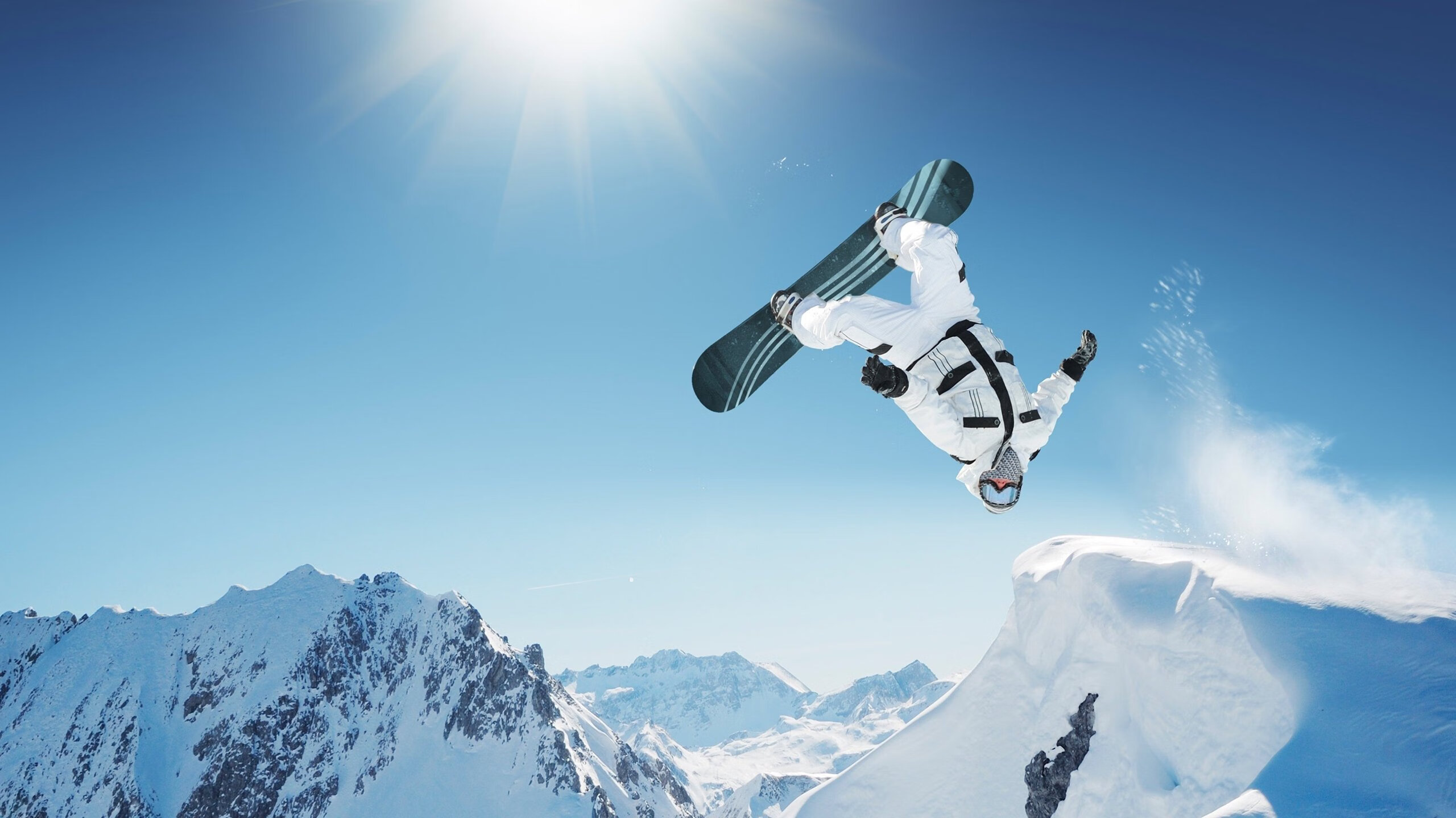 险胜背后的孤胆英雄，布克扛起山东队力克辽宁