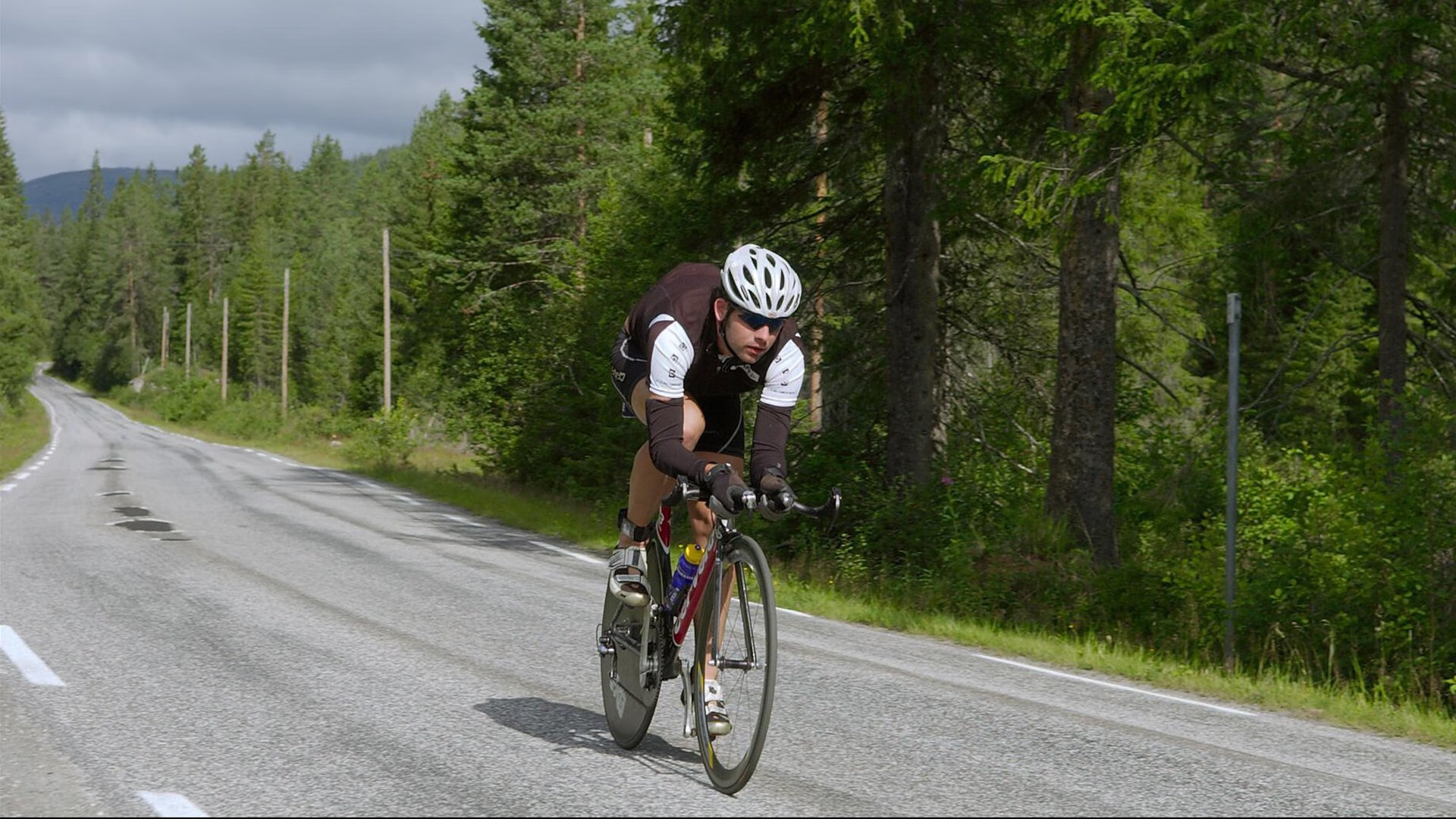 赛道上的逆袭，诺里斯领军迈凯伦力克红牛二队