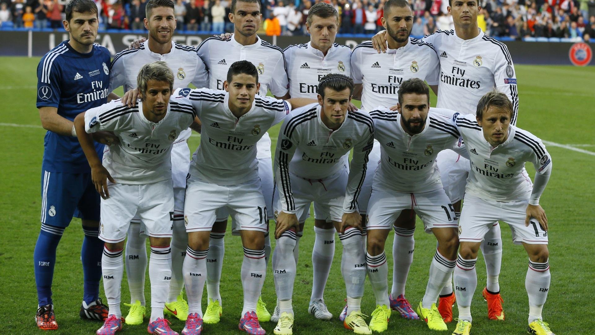 这是一篇结合了西甲国家德比与安哥拉、哥伦比亚足球元素的创意文章。由于安哥拉与哥伦比亚并非西甲国家德比的直接赛事参与者，我将以跨时空的足球精神隐喻为切入点，构建一个关于唯一性与焦点战的故事